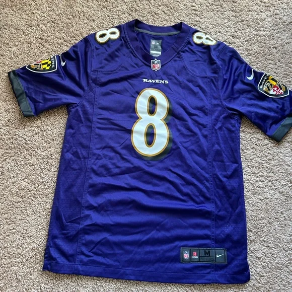 Lamar Jackson jersey - Picture 1 of 4